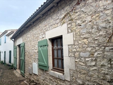 Maison EN PIERRES – Sainte-Marie-de-Ré (La Noue) 3 pièces – Environ 70 m² – Plain-pied