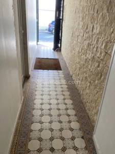 IMMEUBLE DE RAPPORT – 5 APPARTEMENTS + LOCAL COMMERCIAL - ROCHEFORT (17)