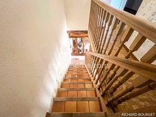 Maison en pierres de 4 chambres dont une en dépendance, proche du centre de SAINTE MARIE DE RE 17740