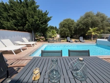 Maison récente  6 pièces piscine LA COUARDE SUR MER (17)