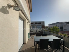 « Exceptionnel appartement de 90 m² dans le quartier recherché de Saint-Éloi, à La Rochelle – Résidence de standing, calme, lumineux, et prestations haut de gamme. »