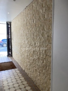 IMMEUBLE DE RAPPORT – 5 APPARTEMENTS + LOCAL COMMERCIAL - ROCHEFORT (17)
