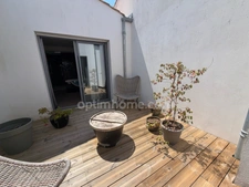 Maison récente  6 pièces piscine LA COUARDE SUR MER (17)