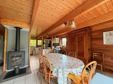 Coup de cœur : Maison en bois chaleureuse à deux pas de la plage de Morgat