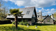 Coup de coeur au Cap de la Chèvre : Une Perle Rare au Cœur d'un hameau