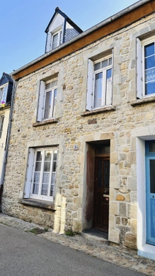Camaret-sur-Mer – Maison de ville pleine de charme, au cœur du quartier des artistes