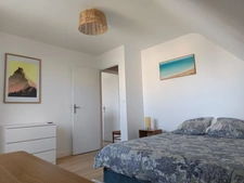 "CROZON LE FRET – Élégante maison traditionnelle avec vue dégagée sur le port"