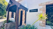 Rare sur le marché – Ensemble de 3 gîtes de charme rénovés, dans un cadre bucolique et paisible – Idéal investisseur !