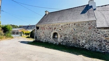 Rare sur le marché – Ensemble de 3 gîtes de charme rénovés, dans un cadre bucolique et paisible – Idéal investisseur !