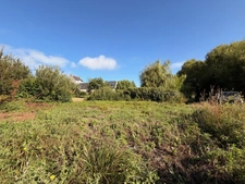AU CALME, Terrain proche centre ville et Plage