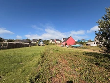 AU CALME, Terrain proche centre ville et Plage