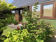 Coup de cœur : Maison en bois chaleureuse à deux pas de la plage de Morgat