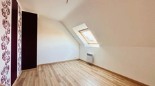 TELGRUC SUR MER – Maison Traditionnelle à Découvrir !