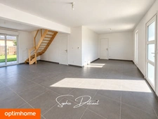 Maison familiale à vendre 4 chambres à PERNAY (37) DPE A Terrain 500 m²