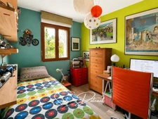 Maison avec 3 chambres de plain-pied, vue dégagée et grande terrasse 15 min Tours nord