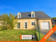 Maison familiale à vendre 4 chambres à PERNAY (37) DPE A Terrain 500 m²