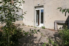 A proximité de la Belgique et du Luxembourg MAISON DE VILLAGE 5 PIECES  164 m² À RÉNOVER – BEAU POTENTIEL !