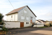 Grand pavillon familial 6 chambres 136 m² habitables avec sous-sol et vaste terrasse – Sivry-sur-Meuse 
