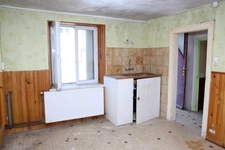A proximité de la Belgique et du Luxembourg MAISON DE VILLAGE DE 79 m² À RÉNOVER – BEAU POTENTIEL !