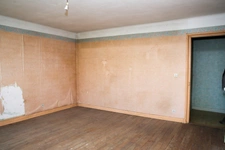 A proximité de la Belgique et du Luxembourg MAISON DE VILLAGE 5 PIECES  164 m² À RÉNOVER – BEAU POTENTIEL !