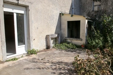 A proximité de la Belgique et du Luxembourg MAISON DE VILLAGE 5 PIECES  164 m² À RÉNOVER – BEAU POTENTIEL !