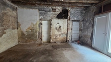 À VENDRE – MOULINS (03) -  2 LOCAUX COMMERCIAUX À AMÉNAGER – 45 000 € FAI 