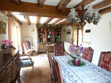 Belle maison traditionnelle de 200 m²  à vendre à BOURBON L'ARCHAMBAULT (03160)