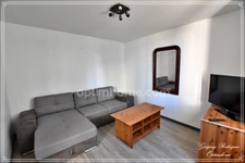 Maison rénovée au cœur du village 5 pièces SAINT LAURENT DE NESTE (65)