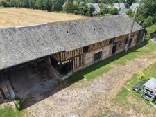 Corps de ferme avec 3,7 hectares de terrain