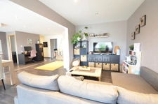 COURNON-D’AUVERGNE – T4 DE 93 m², 2 CHAMBRES, DERNIER ÉTAGE AVEC ASCENSEUR, BALCON, VUE DÉGAGÉE ET PARKING PRIVATIF