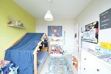 COURNON-D’AUVERGNE – T4 DE 93 m², 2 CHAMBRES, DERNIER ÉTAGE AVEC ASCENSEUR, BALCON, VUE DÉGAGÉE ET PARKING PRIVATIF