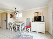 DOMAINE DE PONT ROYAL, 45 m2 house with unobstructed views, two stories, 2 bedrooms, semi-detached on one side, private swimming pool, numbered parking space 