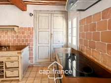 Authentic 118 m2 stone village house, air-conditioned, 50 m2 terrace, outdoor kitchen, double garage, attic, three beautiful bedrooms, 2 bathrooms, laundry room  