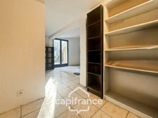Domaine et Golf de Pont Royal, beautiful 290 m2 property set on a 2600 m2 plot, five bedrooms, an office, swimming pool, pool house, triple garage     