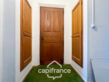 Local/bureau / appartement T2  à vendre MALLEMORT avec sa piscine résidentielle  au domaine de Pont Royal 
