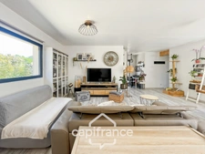 ALLEINS maison de plain pied  de 2021,RT 2012, sous garantie : 101 m2  + un garage établie sur une parcelle de 500 m2, 3 chambres, garage, jardin   