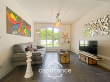 Welcome to your new elegant family villa at Domaine et Golf de Pont Royal, 4 bedrooms, 110 m2, garden 556 m2 