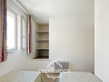 DOMAINE DE PONT ROYAL, 45 m2 house with unobstructed views, two stories, 2 bedrooms, semi-detached on one side, private swimming pool, numbered parking space 