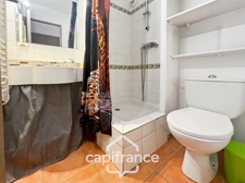 Appartement rare de 44m2 au DOMAINE DE PONT ROYAL / VUE DEGAGEE 1er ETAGE/ 3 CHAMBRES /1 SDB/1 SD'EAU/ PLACE DE PARKING