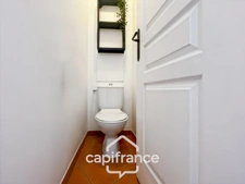 RARE FIND IN THE PONT ROYAL ESTATE, TOP FLOOR APARTMENT OF 63 m2 WITH PANORAMIC VIEWS, 3 BEDROOMS, CORNER TERRACE, AND PARKING SPACE 