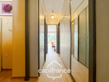 DOMAINE DE PONT ROYAL, Appartement climatisé de 42 m2 en REZ de JARDIN, chambre et chambre-cabine, SDB, Salle d'eau place de parking  