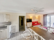 Domaine de Pont Royal, BEAUTIFUL APARTMENT of 58 m2 GROUND FLOOR, DOUBLE TERRACE, UNDERGROUND PARKING, SWIMMING POOL