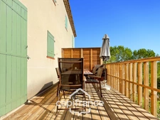 DOMAINE DE PONT ROYAL, BASTIDON climatisé et  meublé , 3 vraies chambres de  62 m2 avec vue dégagée,  piscine Résidentielle, emplacement  pour le véhicule 