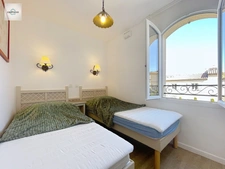 DOMAINE DE PONT ROYAL, 45 m2 house with unobstructed views, two stories, 2 bedrooms, semi-detached on one side, private swimming pool, numbered parking space 