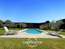 LES TAILLADES, detached single-storey house of 210 m2 in the countryside, 4 bedrooms, on a plot of approximately 2900 m2, swimming pool