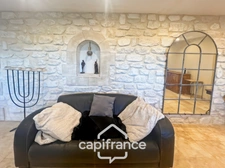 Mas en campagne à vendre 250m² à MOLLEGES, 4 chambres, beaux volumes , terrain 5 000m², piscine,  calme et sérénité   