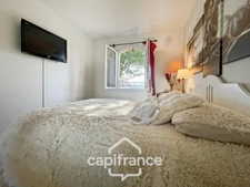 DOMAINE DE PONT ROYAL – FAMILY HOME with 80 m2 of living space, 3 bedrooms, 1 bathroom, 1 shower room, garden, covered terrace, residential swimming pool, private parking space 