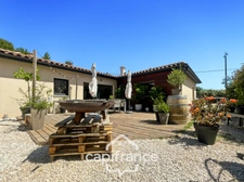 ALLEINS maison de plain pied  de 2021,RT 2012, sous garantie : 101 m2  + un garage établie sur une parcelle de 500 m2, 3 chambres, garage, jardin   