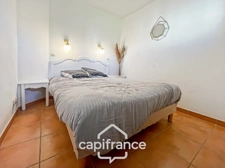 DOMAINE DE PONT ROYAL Furnished top floor apartment with open view 31m2 and 7m2 loggia, 1 double bedroom & bathroom  