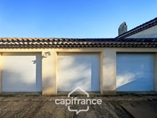 Domaine et Golf de Pont Royal, beautiful 290 m2 property set on a 2600 m2 plot, five bedrooms, an office, swimming pool, pool house, triple garage     
